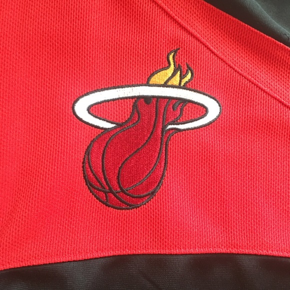 Miami Heat player warm up jacket - Picture 4 of 8